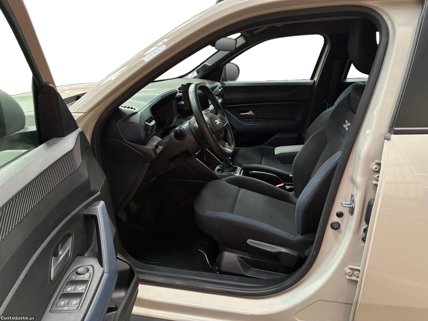 Dacia Duster 1.0 TCe ECO-G Expression Bi-Fuel - 24 — photo 3