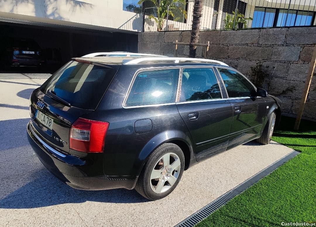 Audi A4 (8E) - 03 foto 2