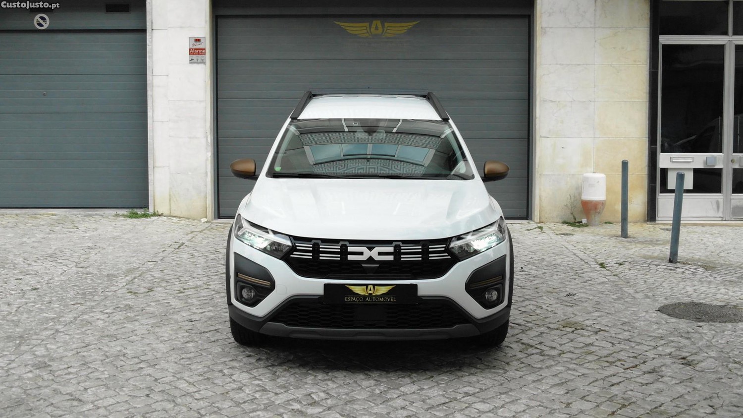 Dacia Jogger 1.0 ECO-G Essential 7L Bi-Fuel - 24 — photo 3