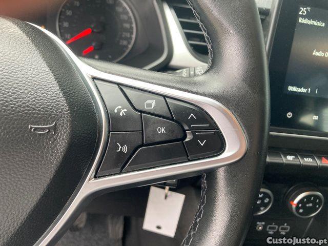 Renault Captur TCe 90 ZEN — fotografia 19