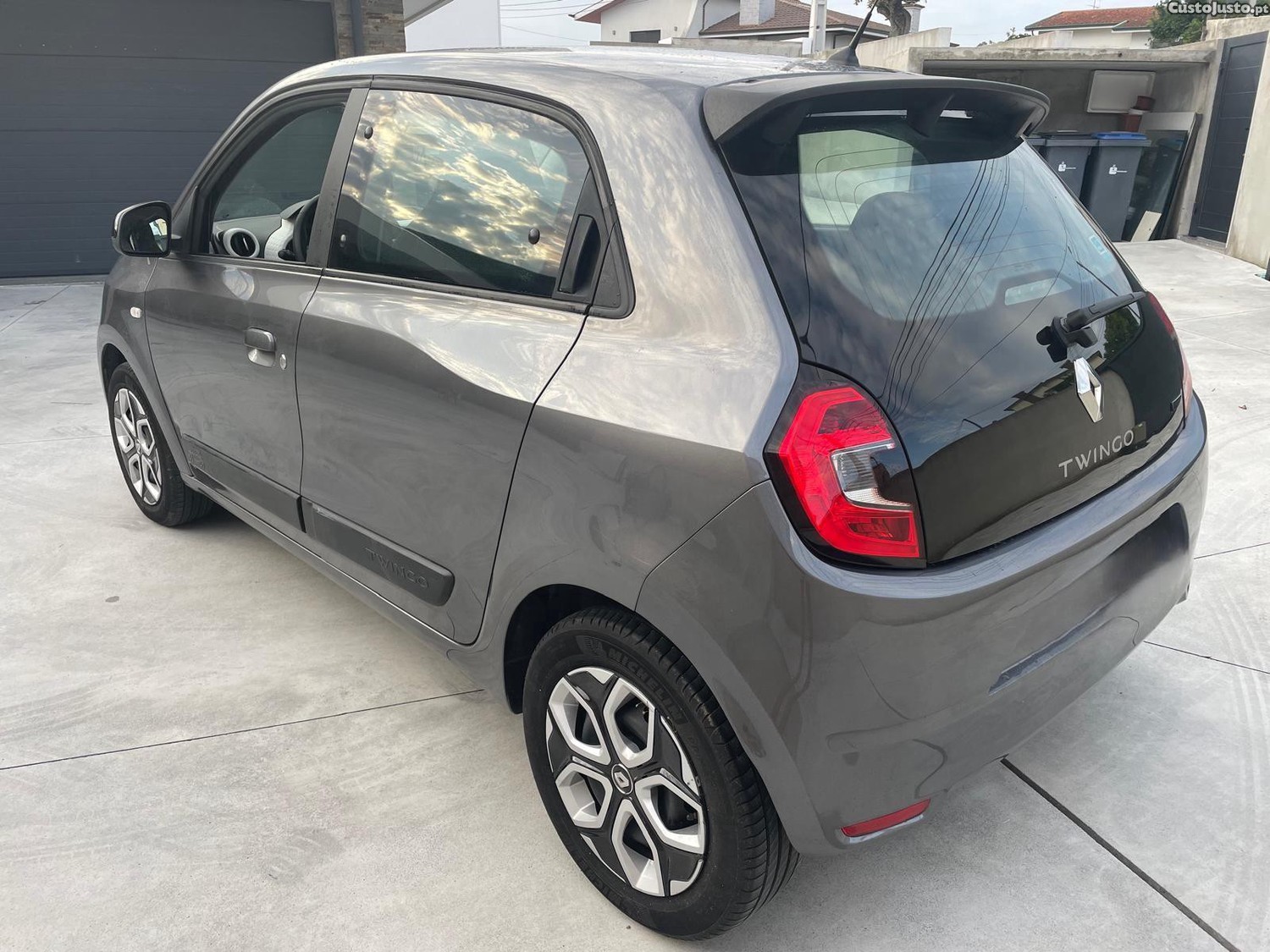 Renault Twingo 82cv — photo 4