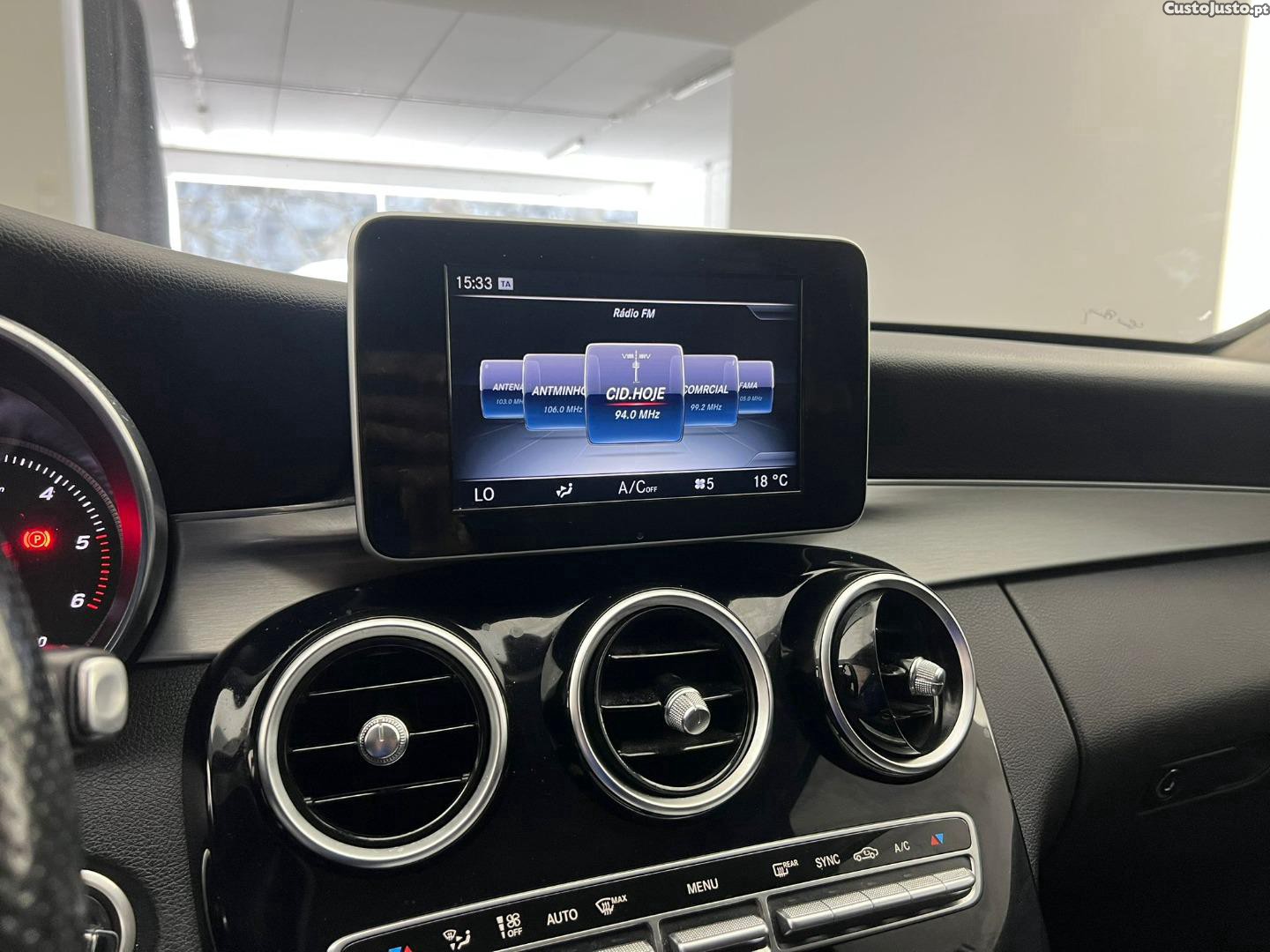Mercedes-Benz C 220 AUTO — fotografia 7