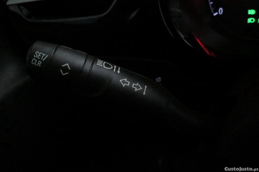 Opel Corsa 1.5 D Business Editi — fotografia 18