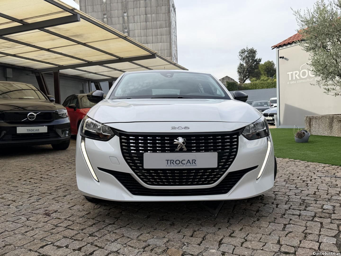 Peugeot 208 1.2 PureTech Active Pack - 23 — photo 4