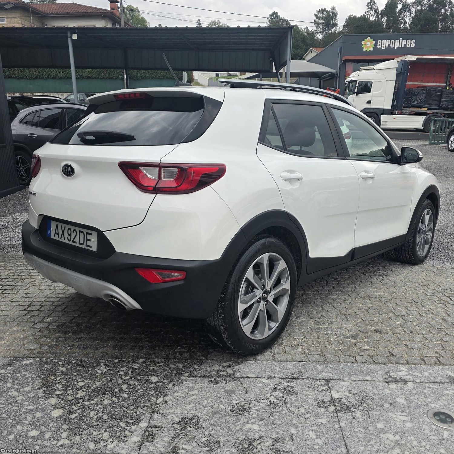 Kia Stonic 1.4 Vision — photo 2
