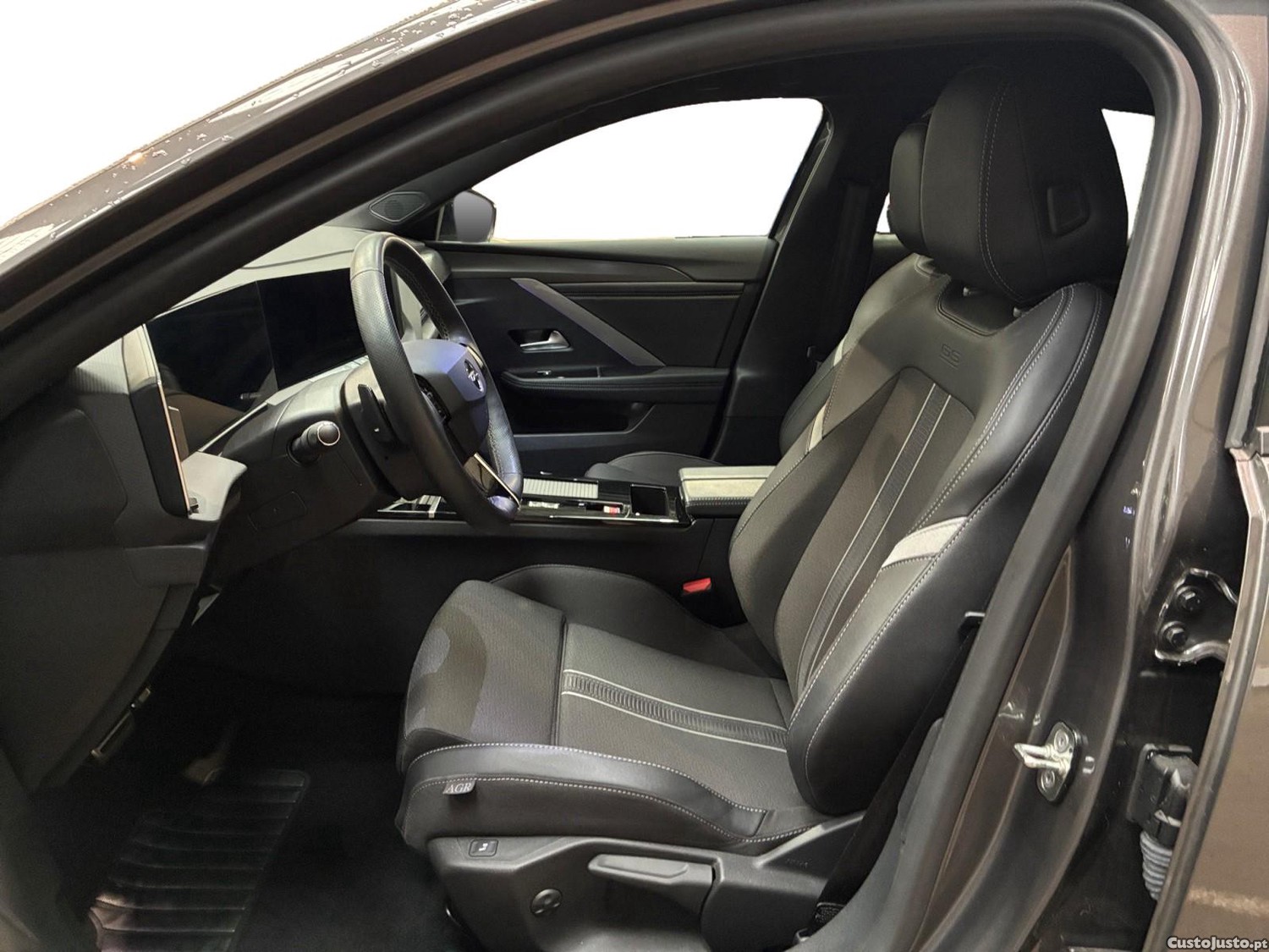Opel Astra 1.6 T PHEV GSe - 25 — photo 3