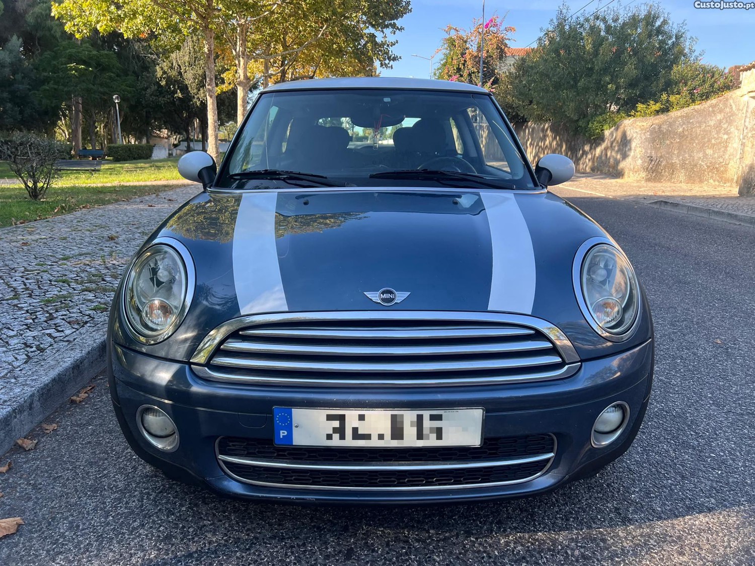 MINI Cooper One 1.6D (Nacional) Apenas 1 Dono - Excelente Estado Geral — photo 2