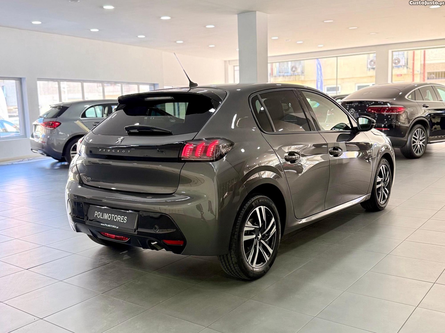 Peugeot 208 Allure Pack - 22 — photo 4