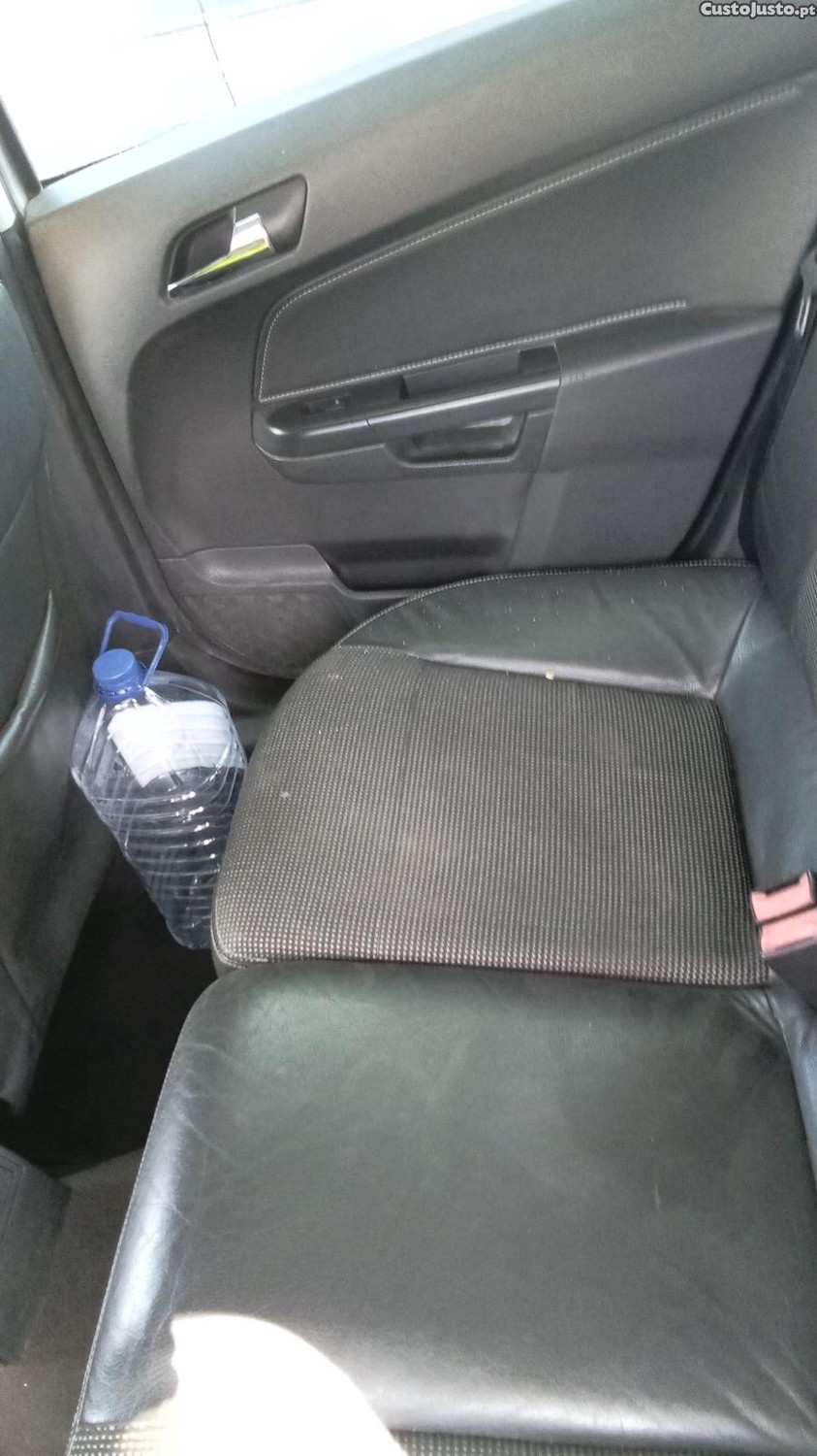 Opel Astra cosmos carrinha — fotografia 5