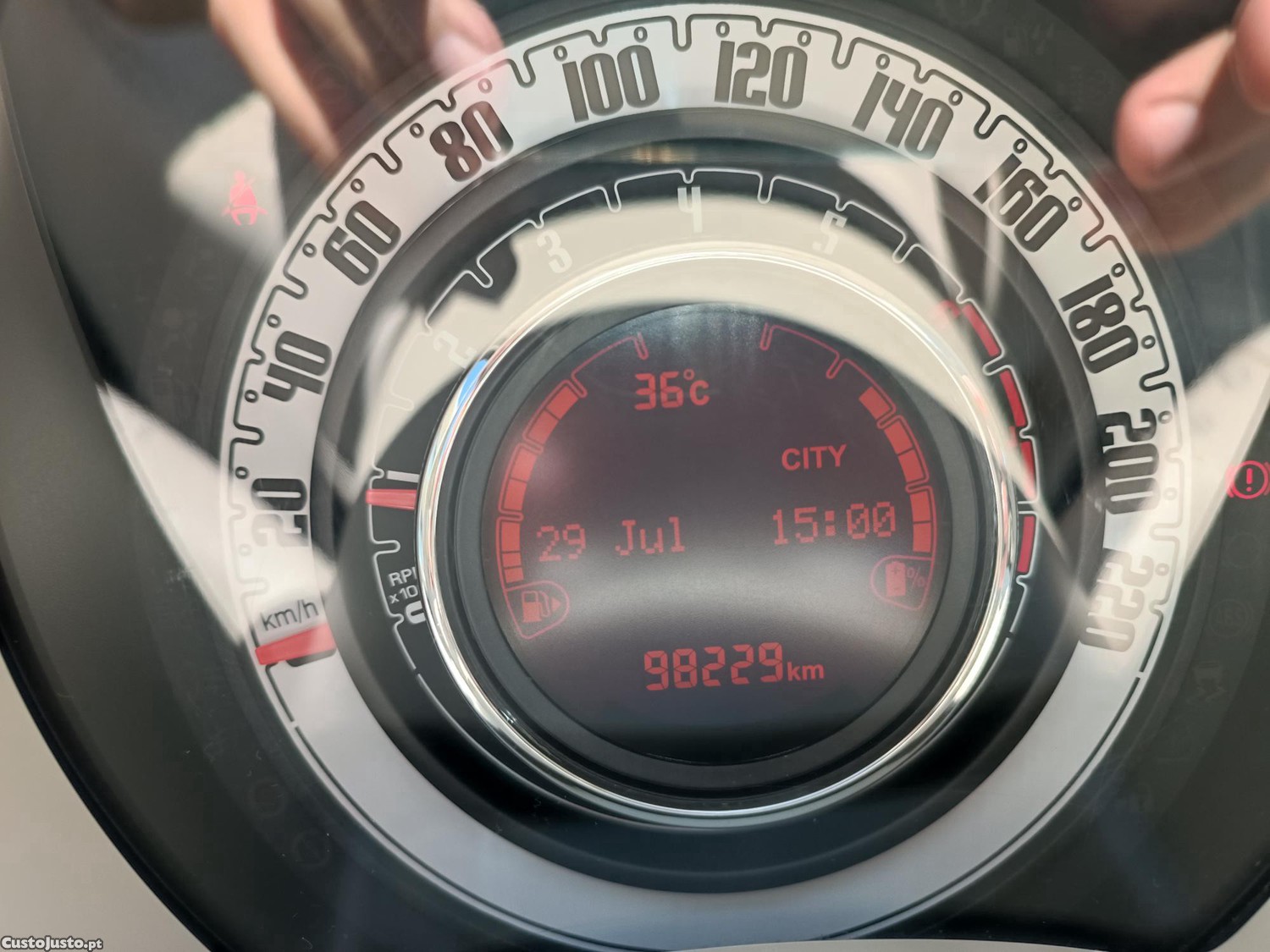 Fiat 500 hybrid — photo 4