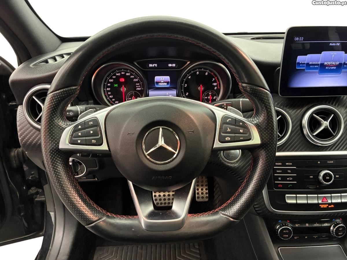Mercedes-Benz A 180 Fascination 7G-DCT - 18 — photo 5