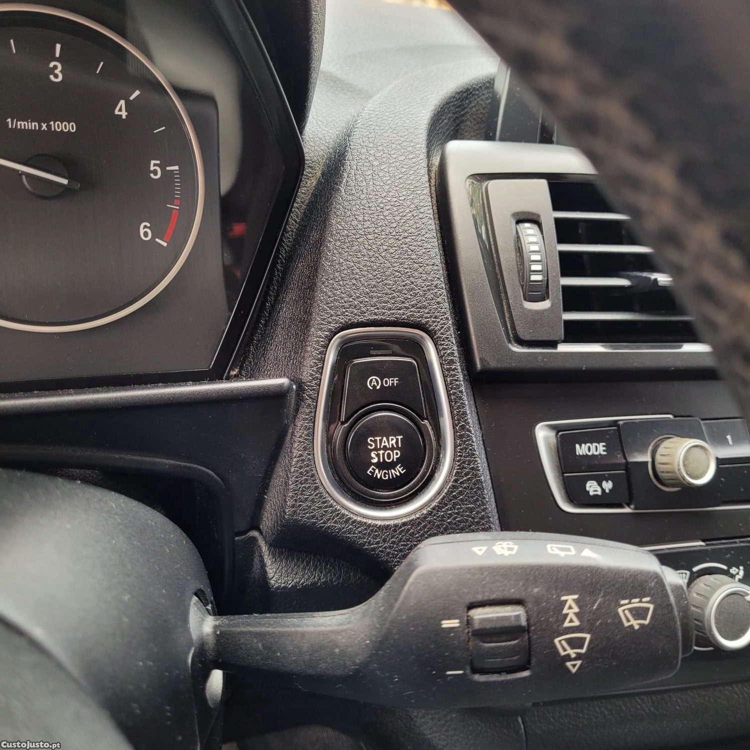 BMW 118 dA Line Urban — fotografia 3