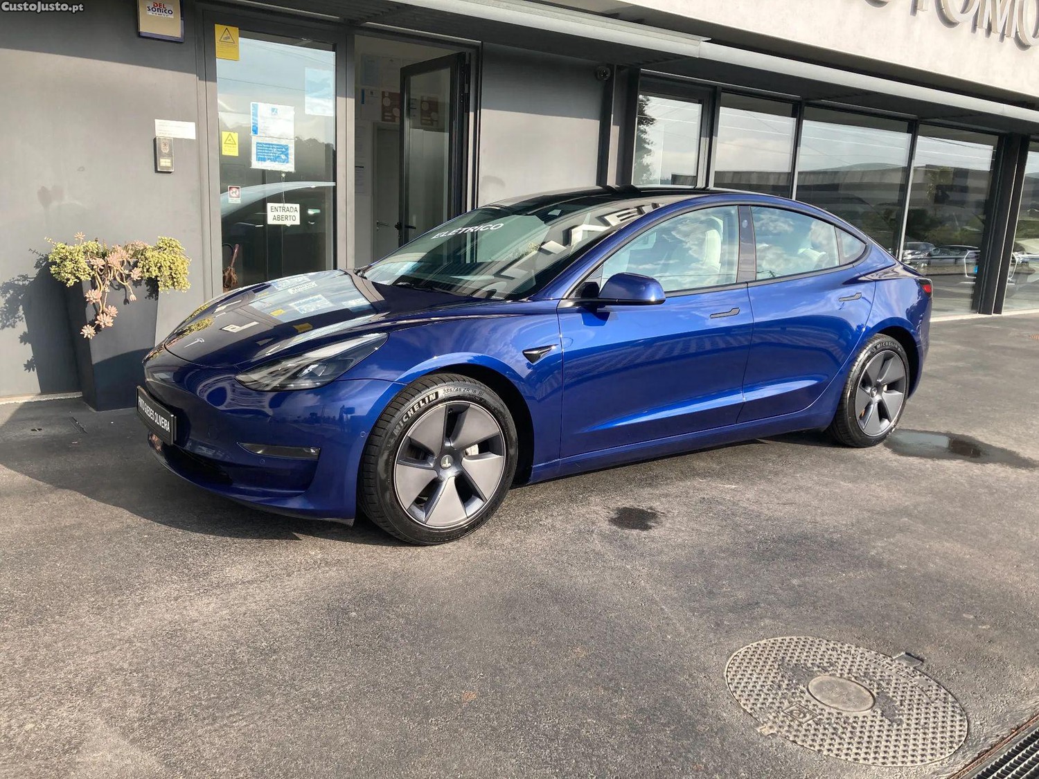 Tesla Model 3 Long Range AWD Dual - 21 foto 4