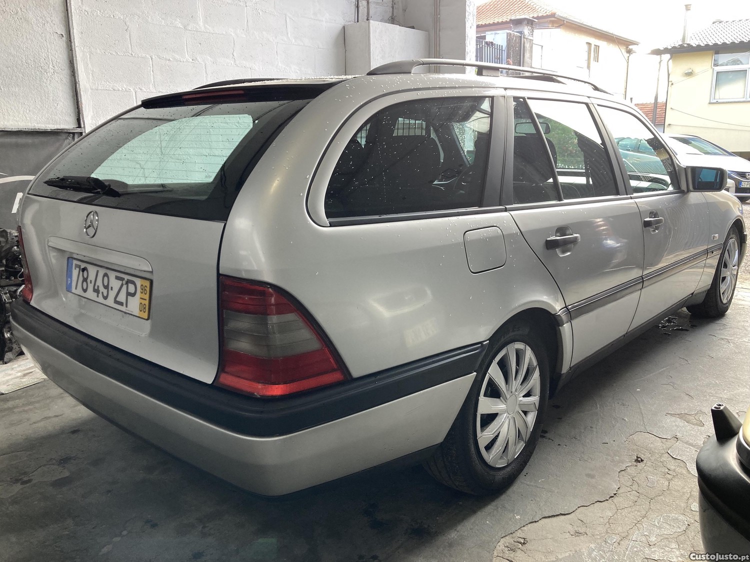 Mercedes-Benz C 220 D SÓ COM 300.000km FIÁVEL IMPECÁVEL — photo 5