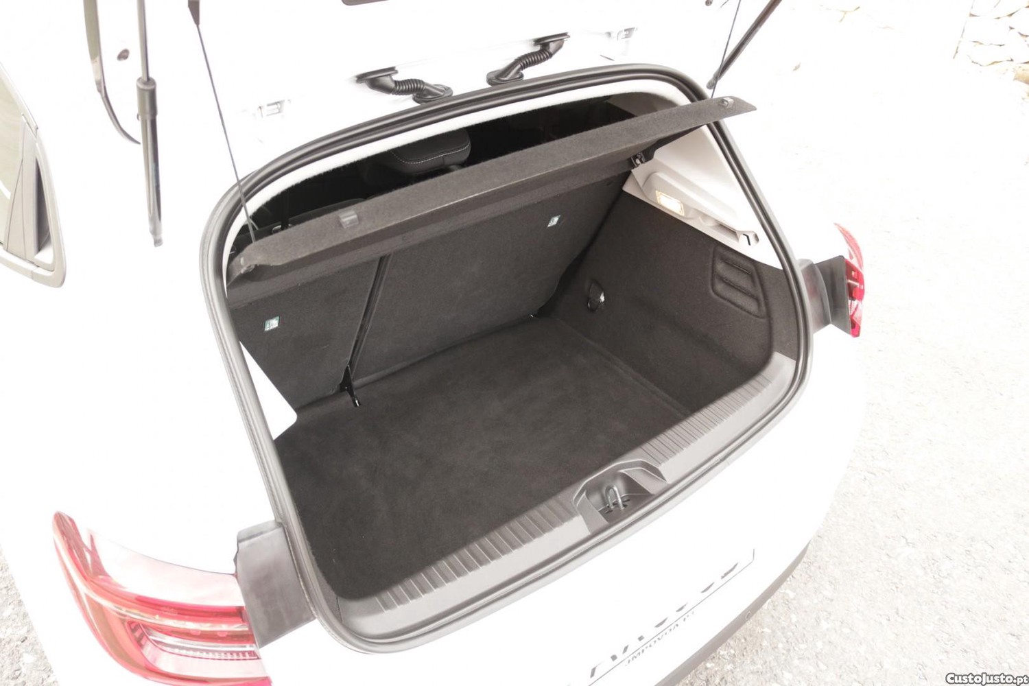 Renault Clio 1.5 Blue DCI Evolution 100cv — fotografia 47