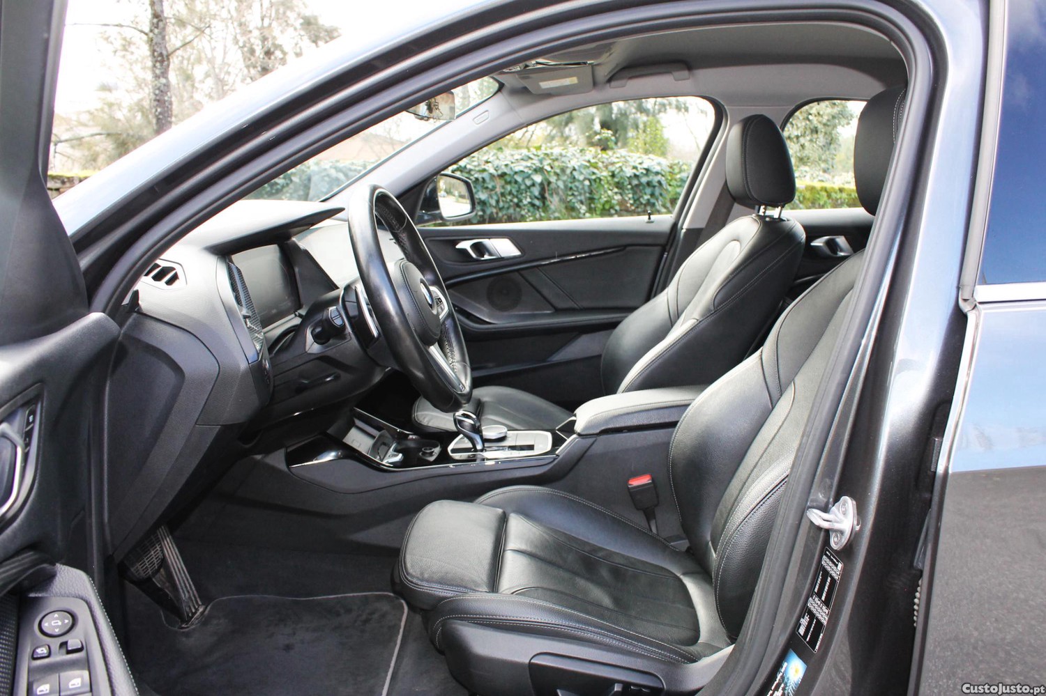 BMW 118 D 2.0 Sport Auto — fotografia 14