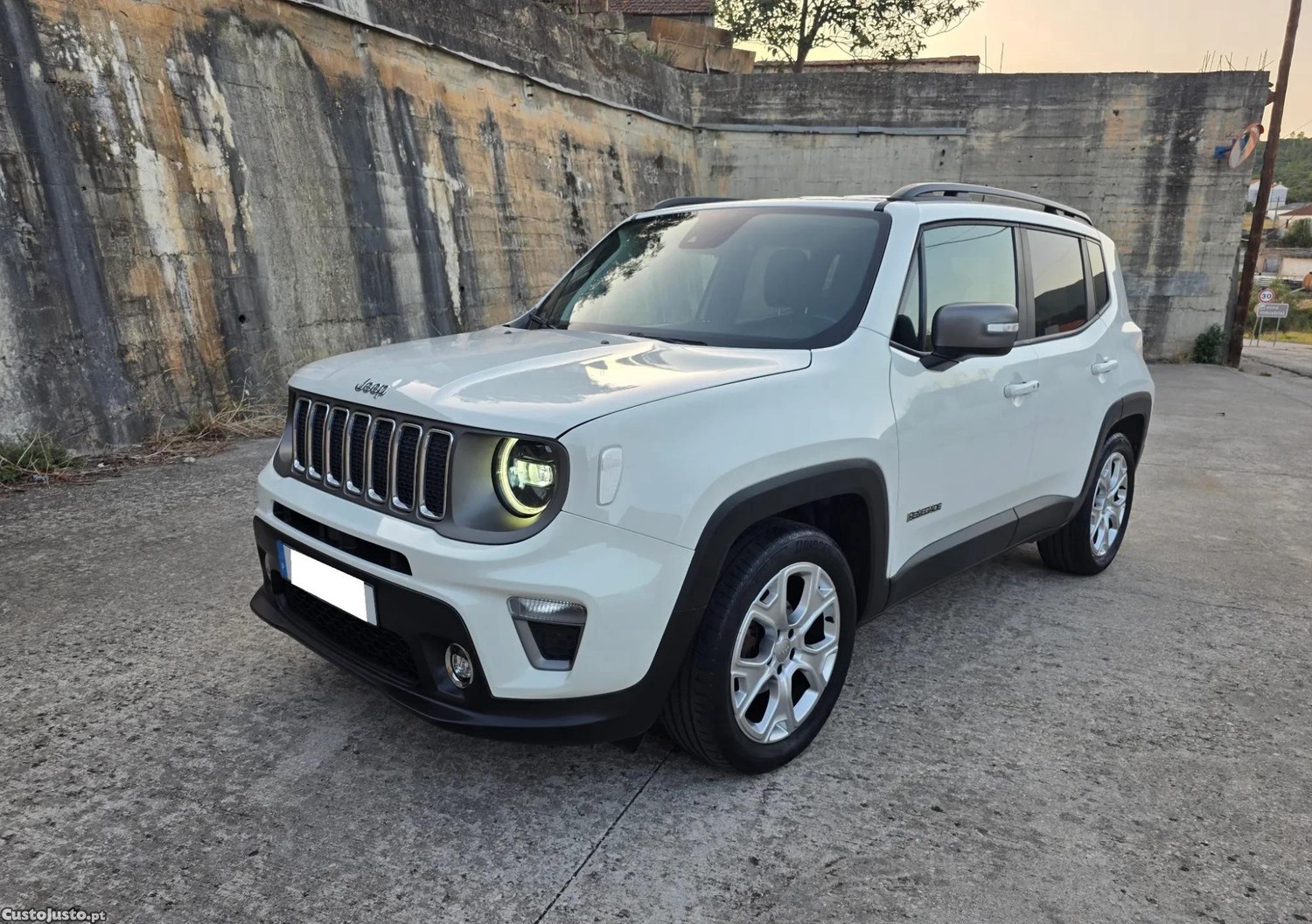 Jeep Renegade 1.0 T Limited — fotografia 10