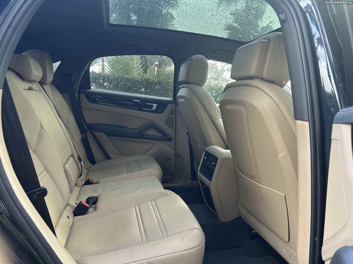 Porsche Cayenne Fulls extra — fotografia 4