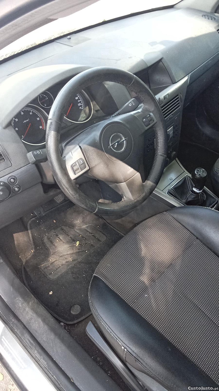 Opel Astra cosmos carrinha — fotografia 4