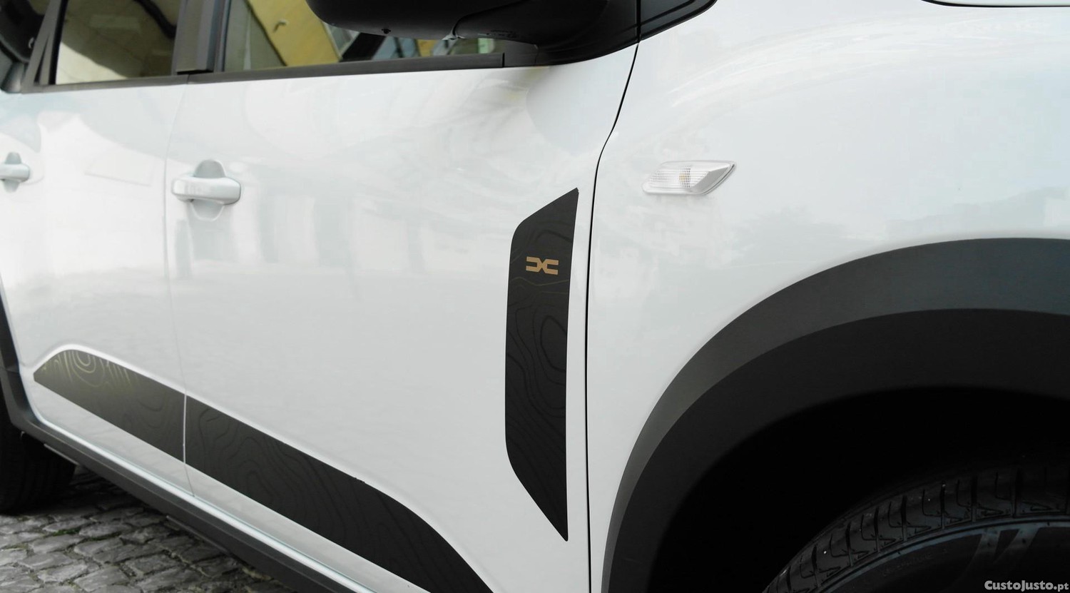 Dacia Jogger 1.0 ECO-G Essential 7L Bi-Fuel - 24 — photo 5