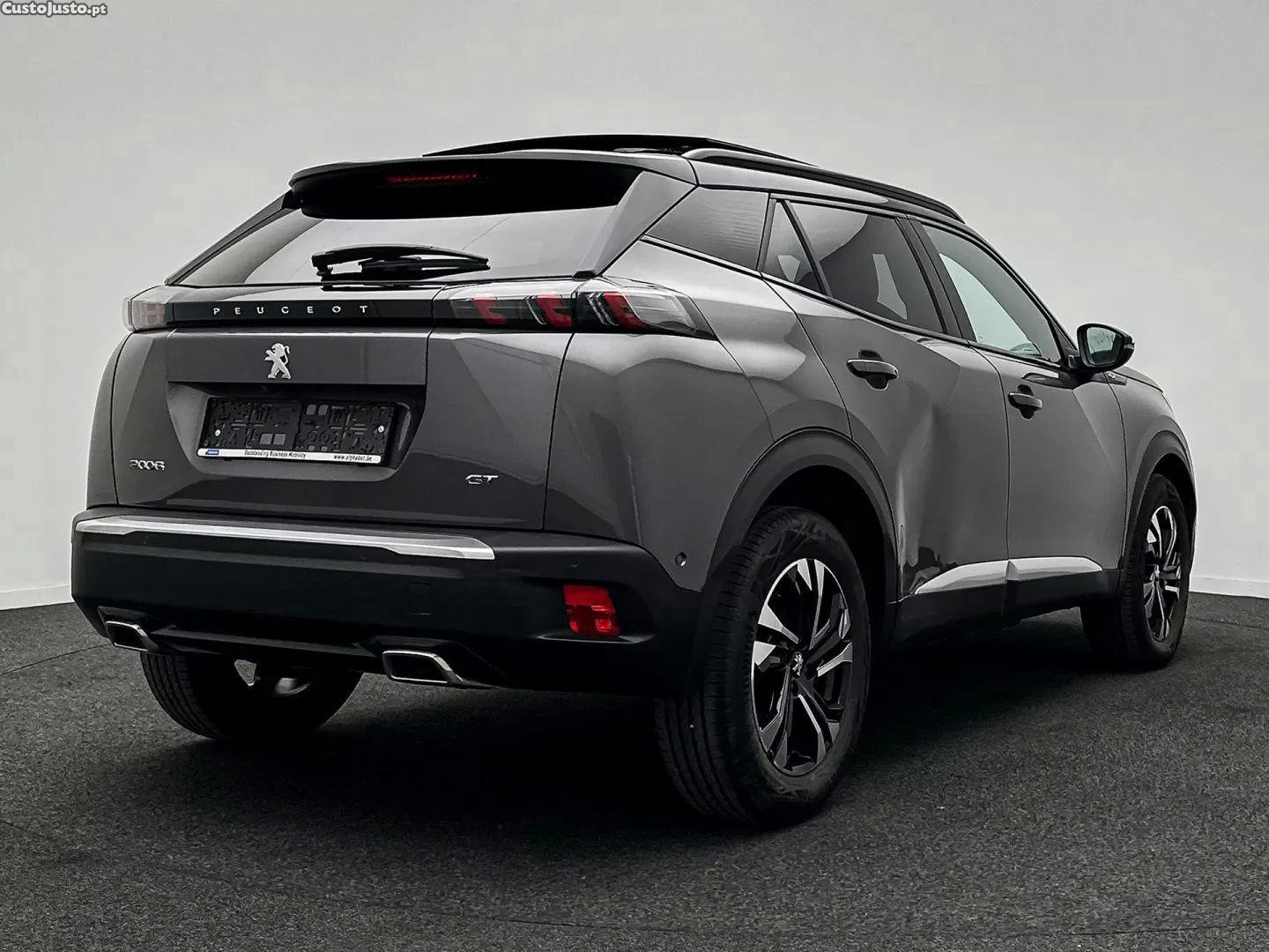 Peugeot 2008 1.2 puretech gt pack eat8 - 23 — photo 5
