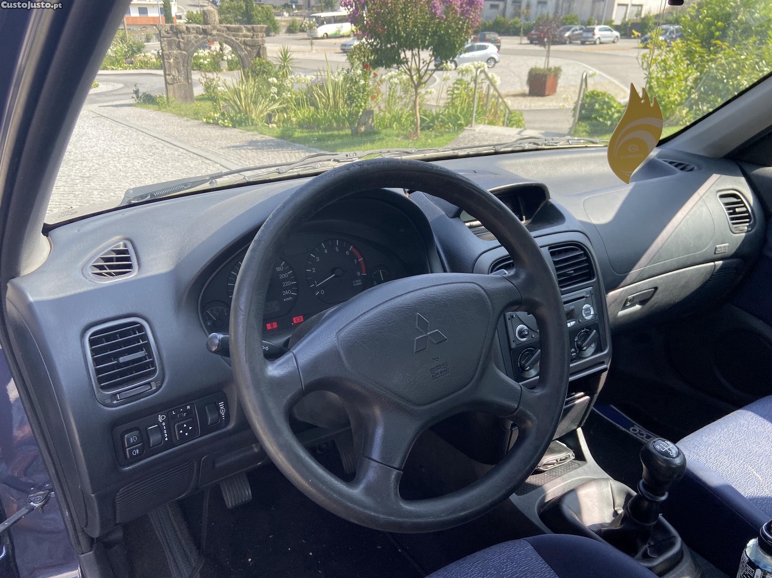 Mitsubishi Carisma 1.3 - 03