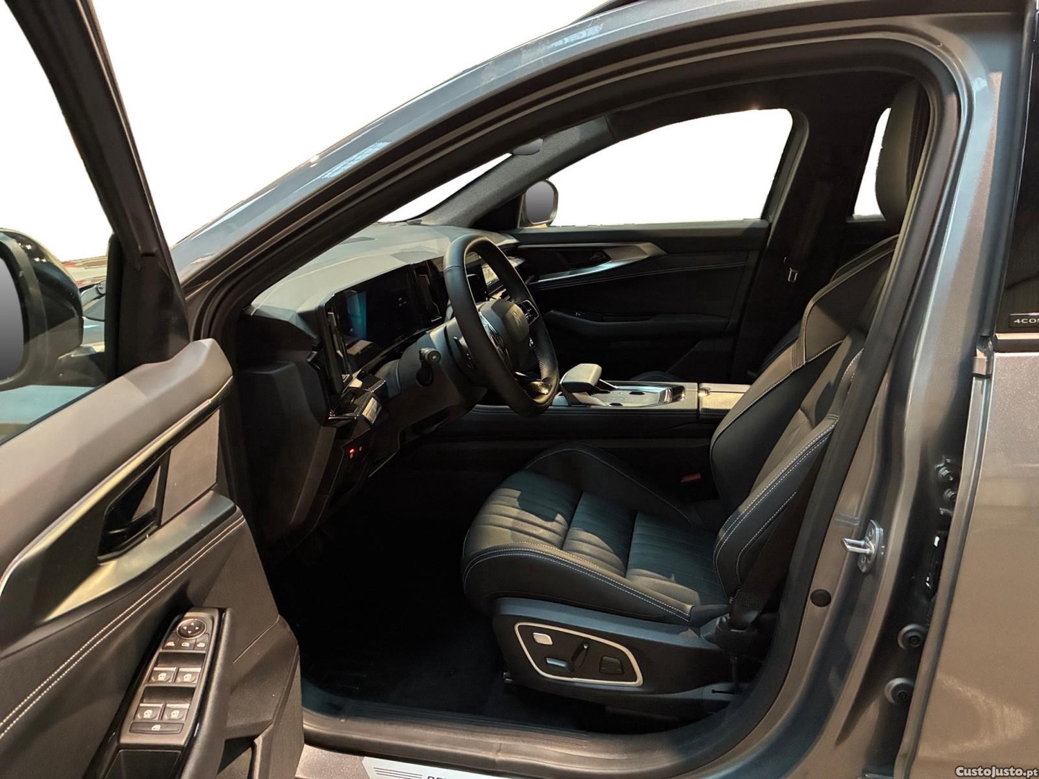 Renault Espace 1.2 E-Tech Full Hybrid Iconic - 25 — photo 3