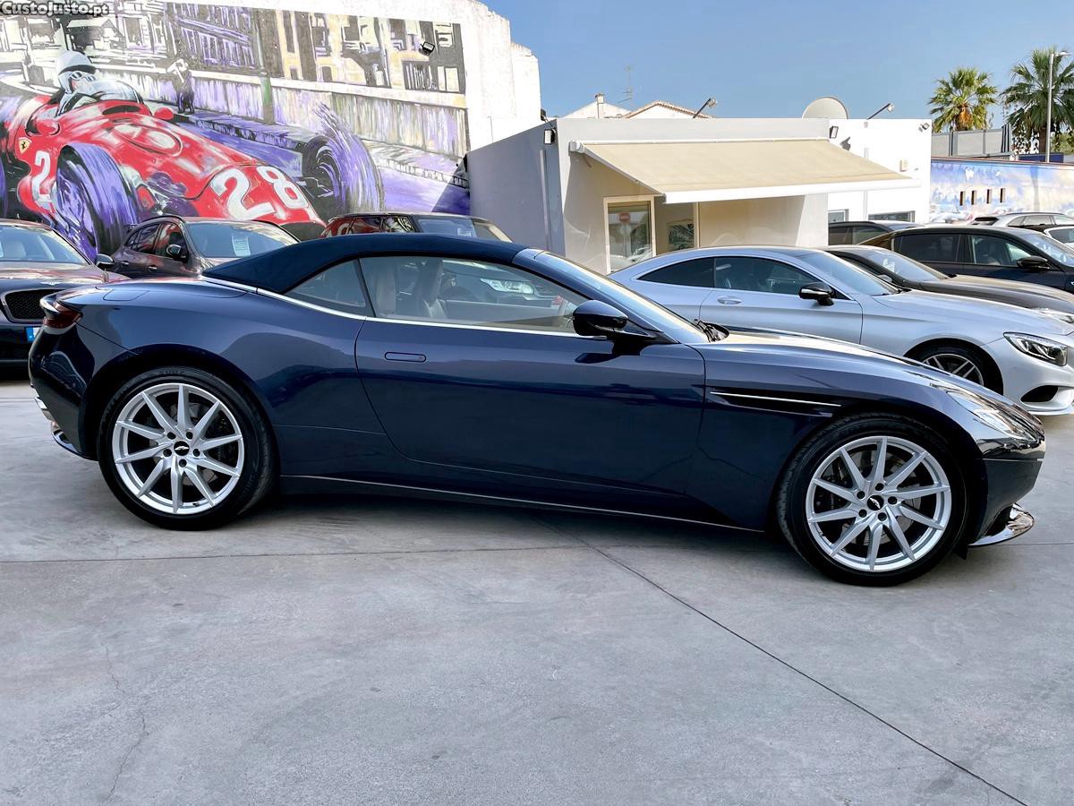 Aston Martin Volante DB11 — fotografia 59
