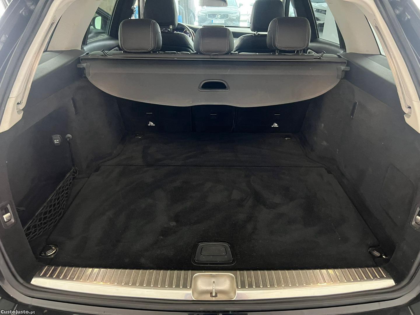 Mercedes-Benz C 220 AUTO — fotografia 2
