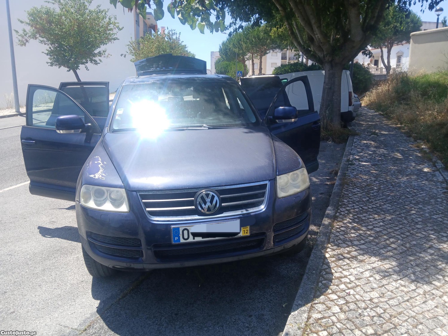 VW Touareg L (Touareg) — photo 2