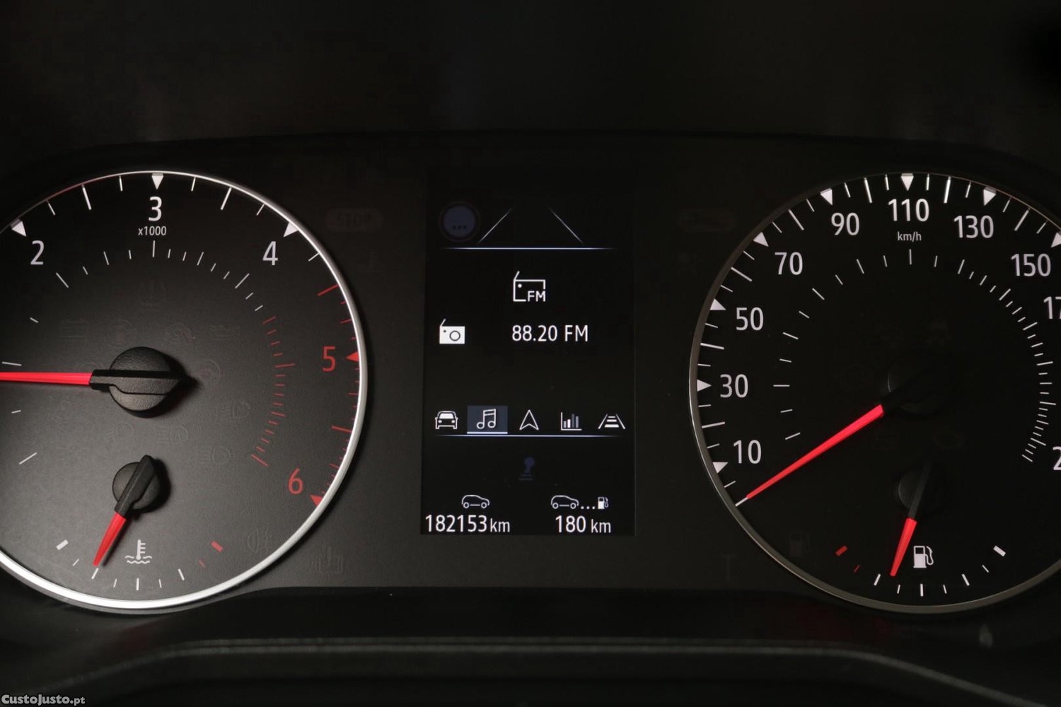 Renault Clio 1.5 Blue DCI Evolution 100cv — fotografia 24