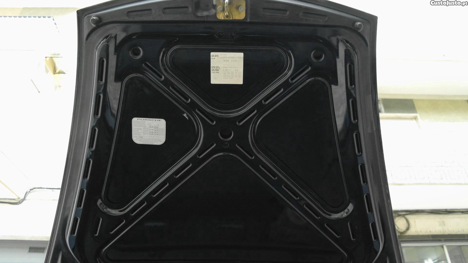 Porsche 996 Carrera Coupé - 98 — photo 5