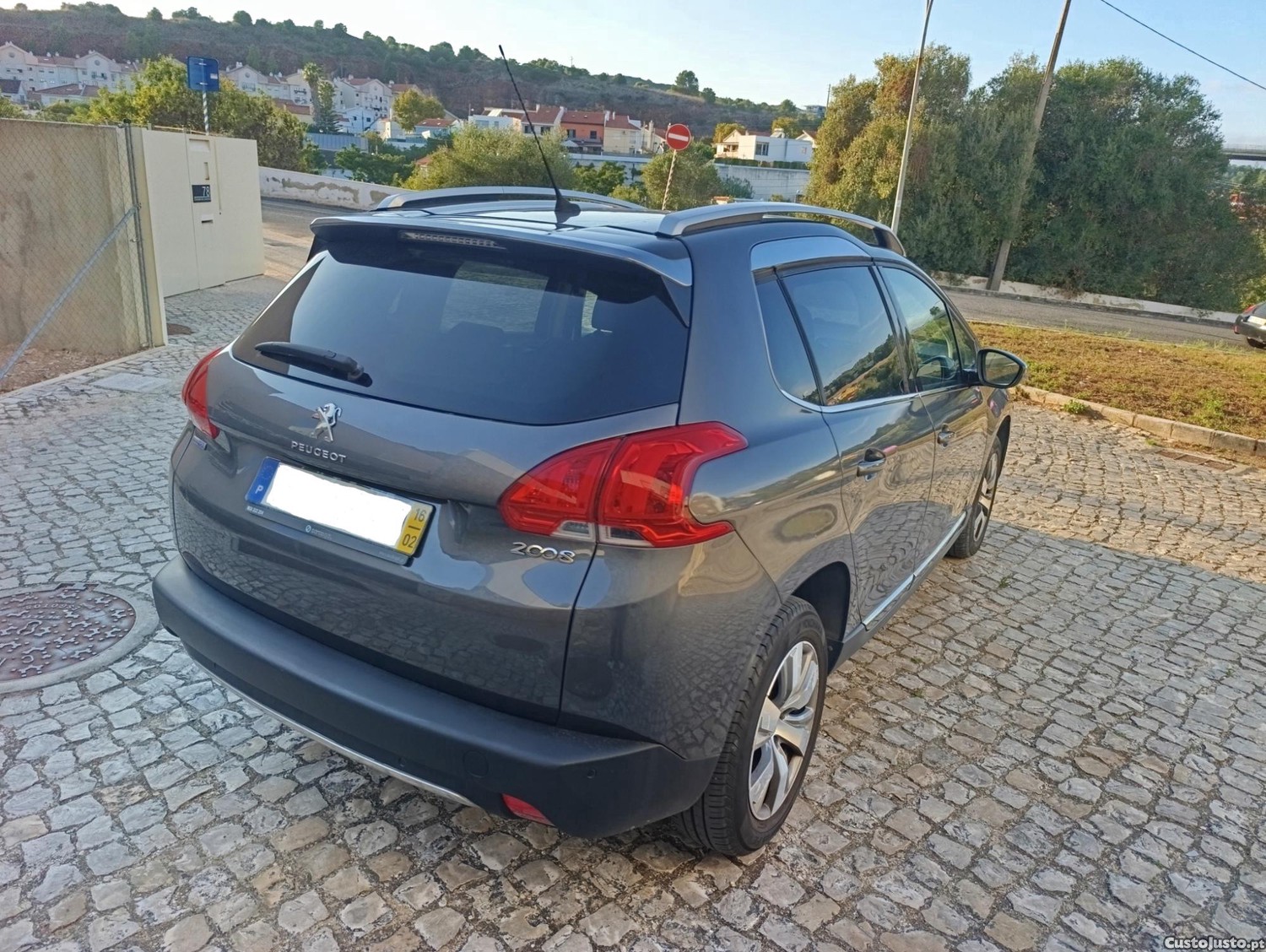 Peugeot 2008 1.6 HDI Allure ( Nacional 94000kms) 1 Dono — photo 5