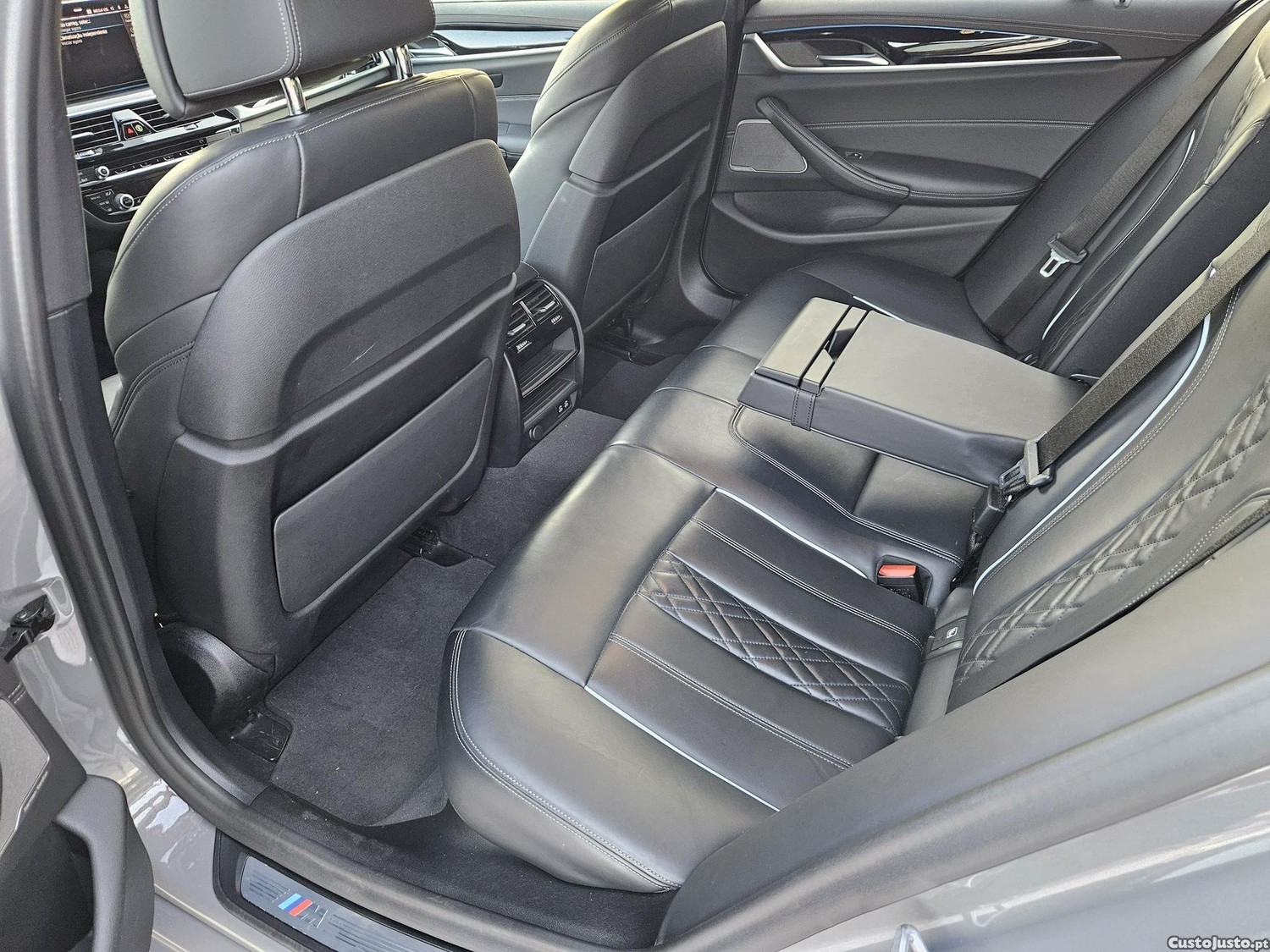 BMW 540 545E XDRIVE G30 — fotografia 6