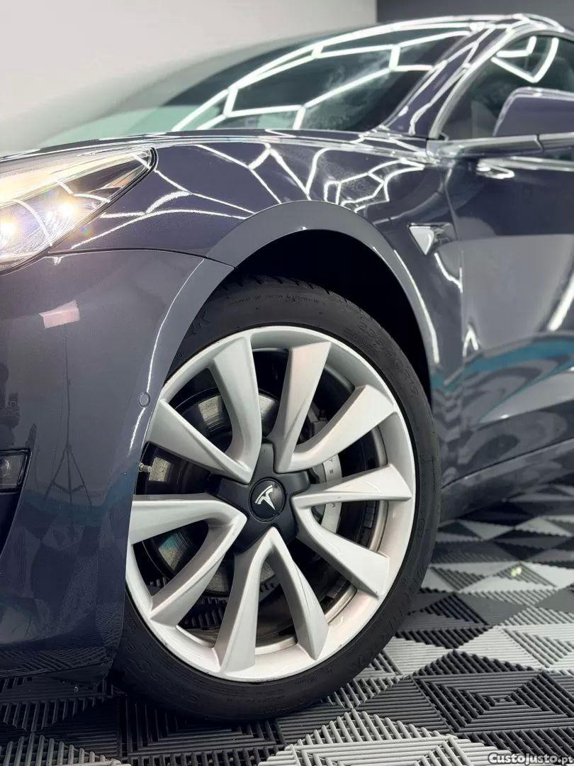 Tesla Model 3 Standard rwd plus — fotografia 16