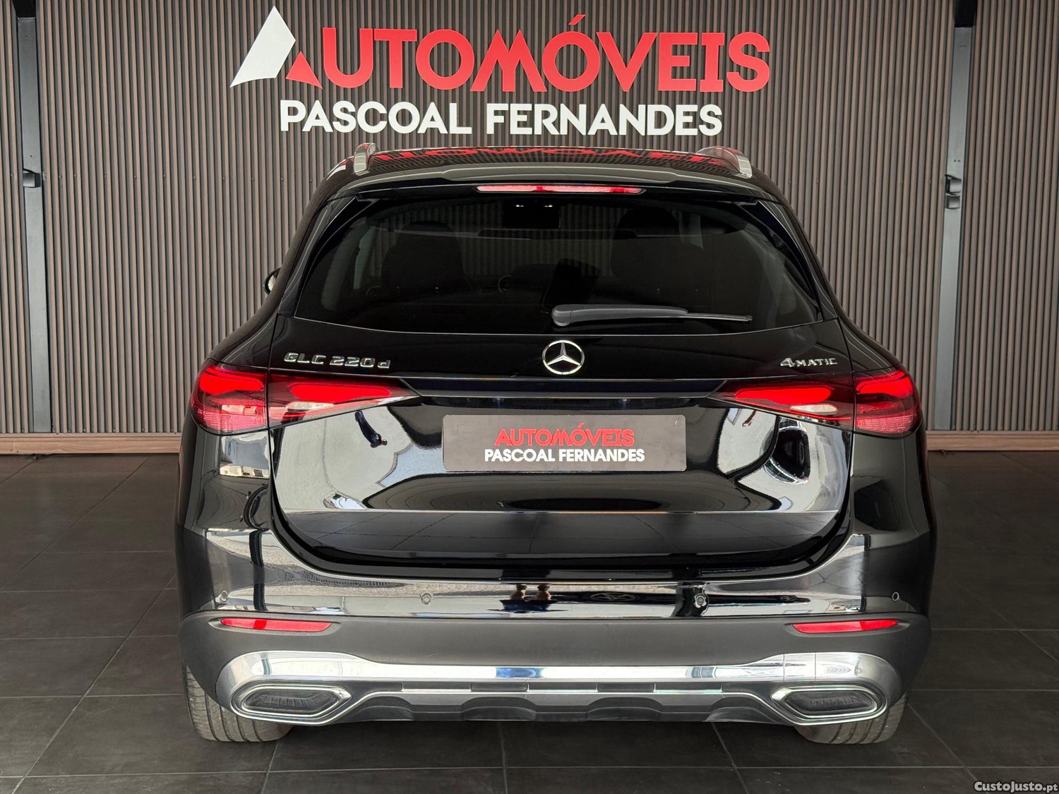 Mercedes-Benz GLC 220 D 4-MATIC AVANTGARD — fotografia 8