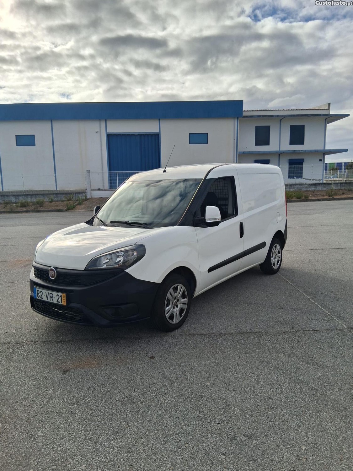 Fiat Doblo 1.3 — photo 2