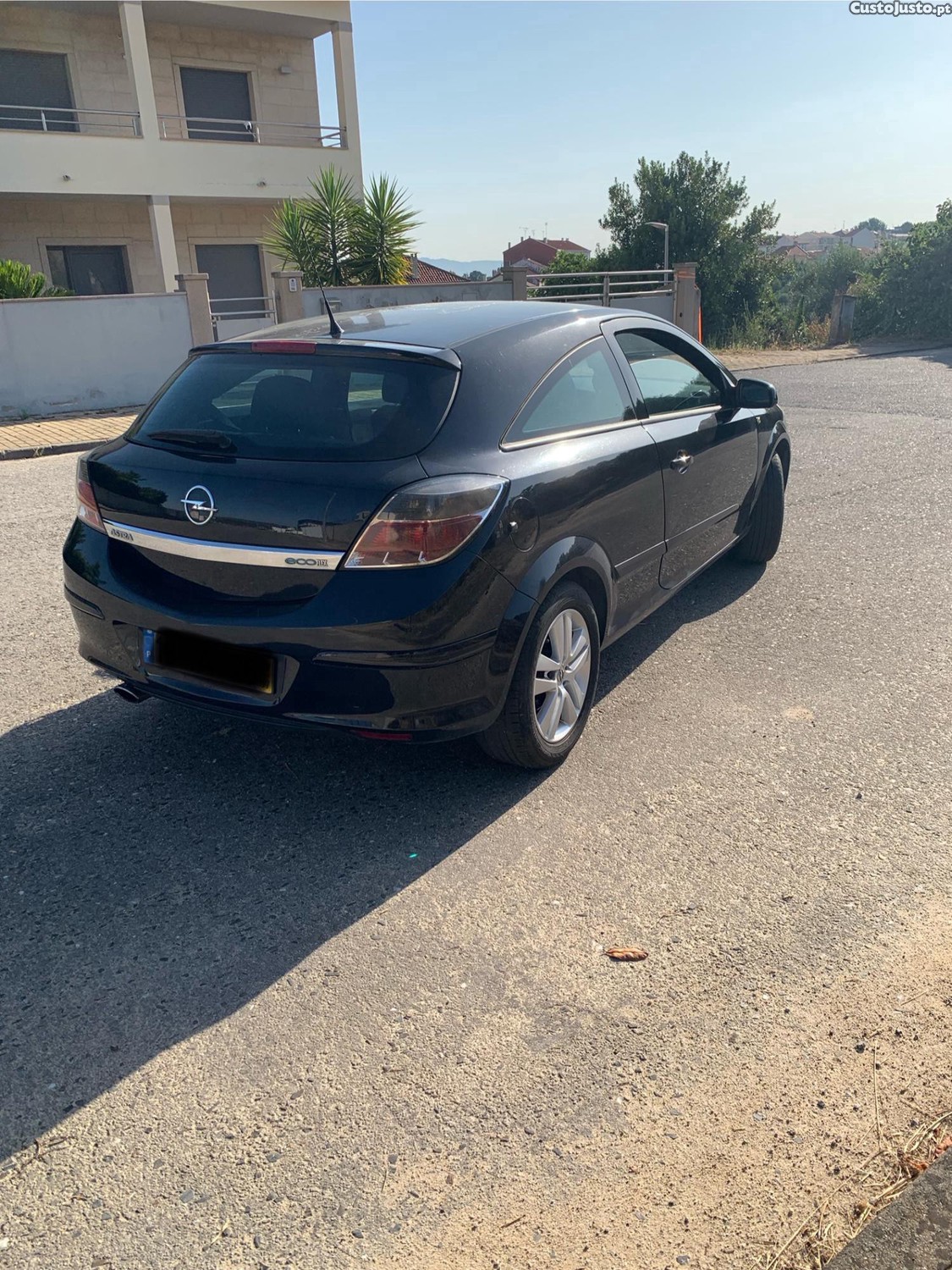 Opel Astra Gtc - 09 foto 3