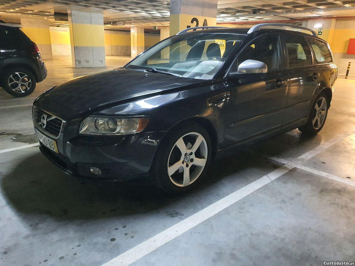 Volvo V50 1.6 D - Drive R-Design — fotografia 10