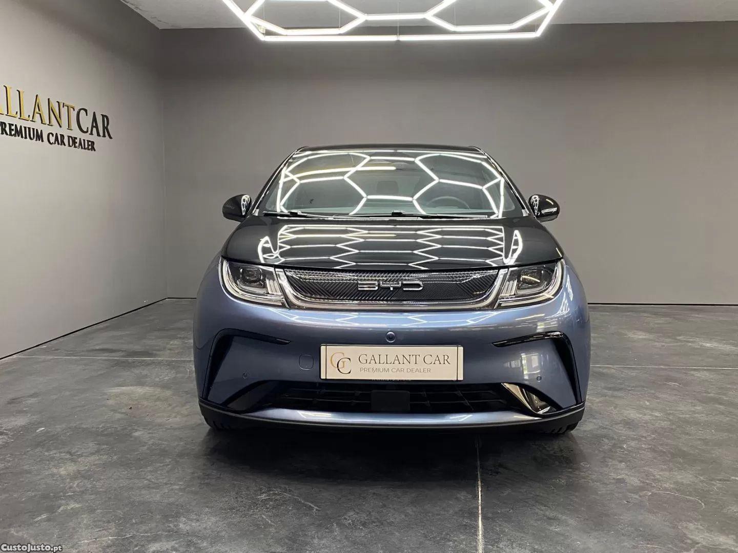 BYD Dolphin 60.4 kwh design - 24 — photo 3
