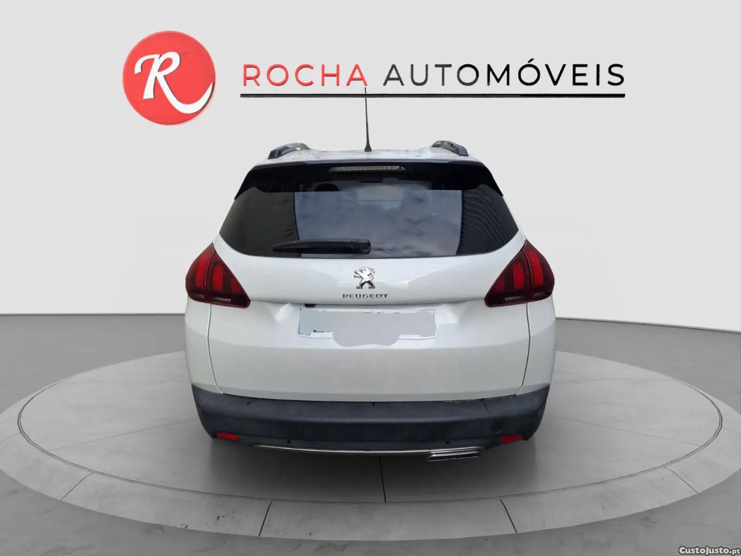 Peugeot 2008 1.2 PureTech GT Line — fotografia 3