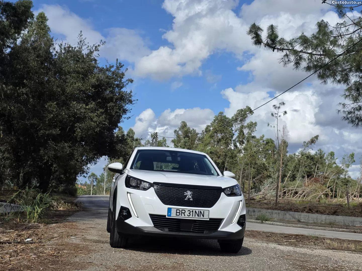 Peugeot 2008 1.2 puretech active — fotografia 12