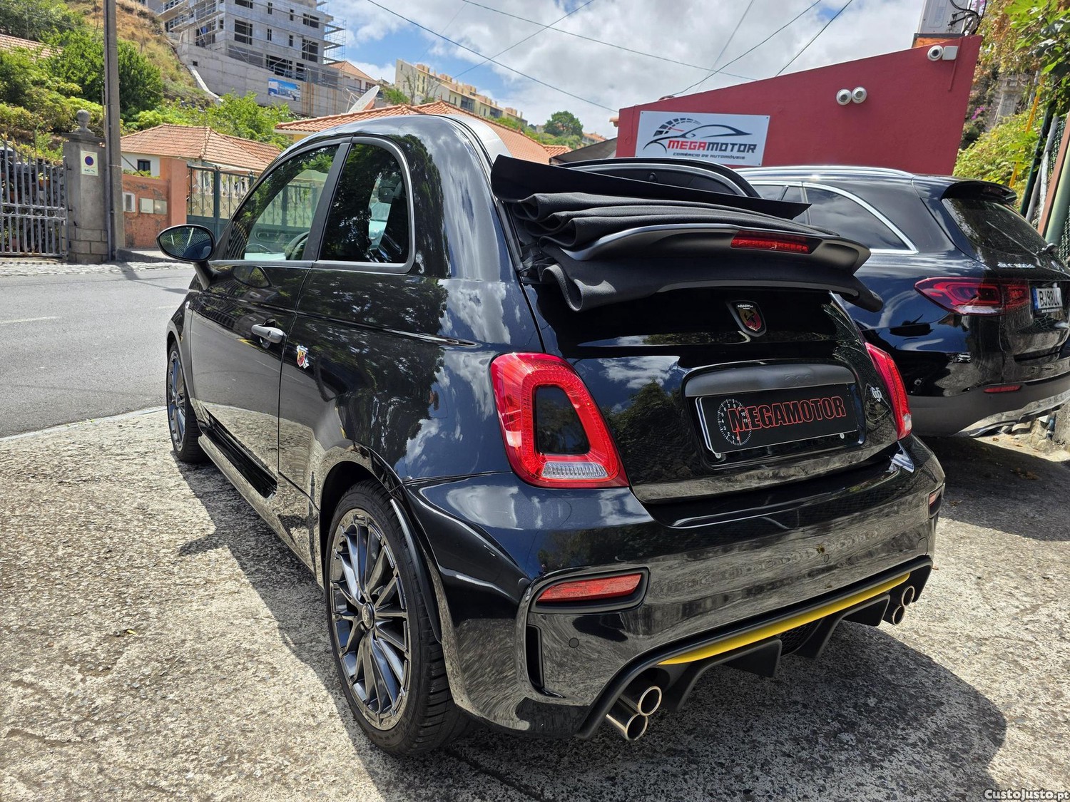 Fiat 500C ABARTH 695 1.4 T-JET MTA 180CV - 24 foto 4
