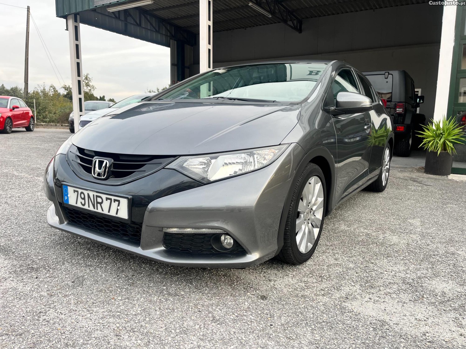 Honda Civic 1.4 i-VTEC — photo 5