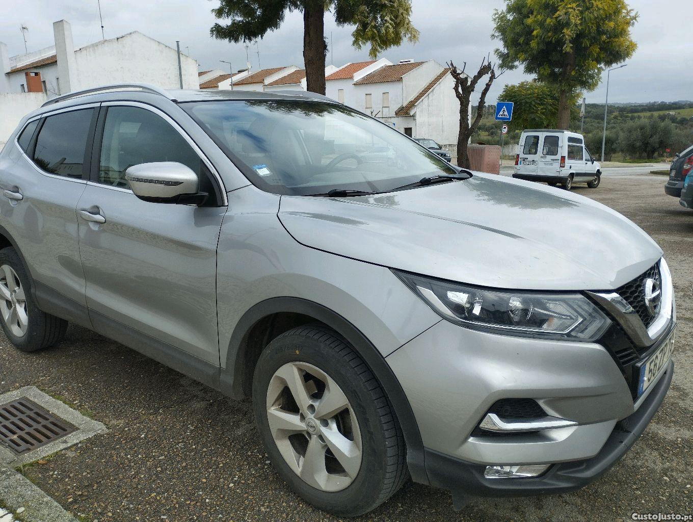 Nissan Qashqai business — photo 2
