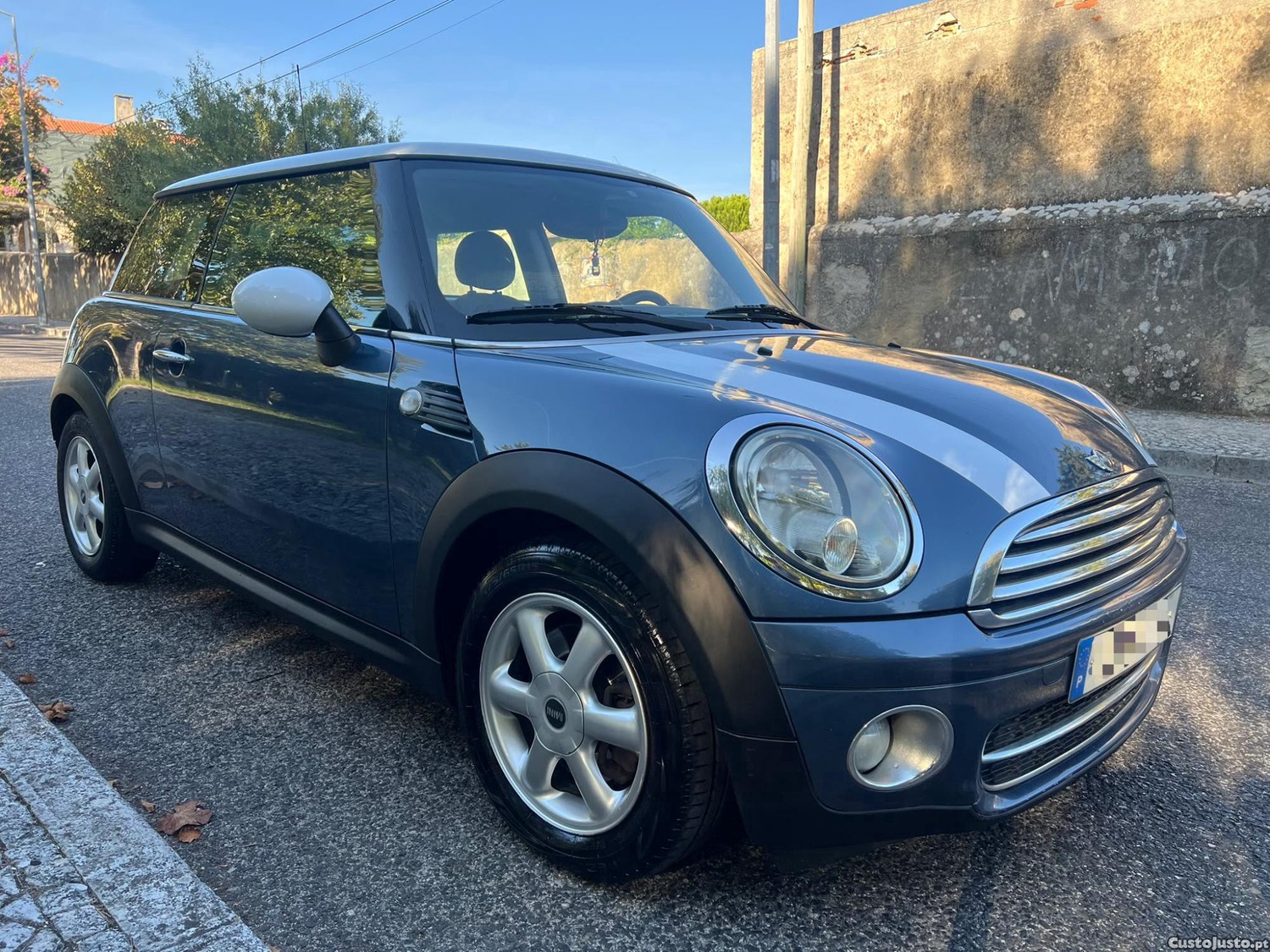 MINI Cooper One 1.6D (Nacional) Apenas 1 Dono - Excelente Estado Geral — photo 3