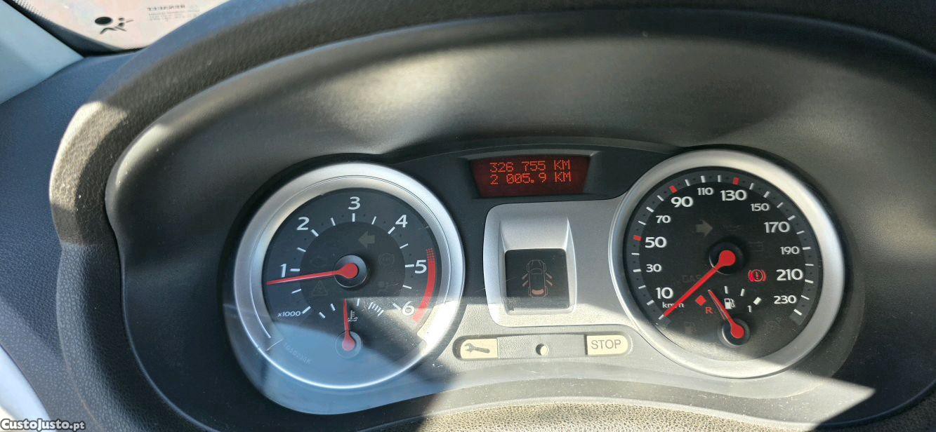 Renault Clio corfort - 08 foto 5
