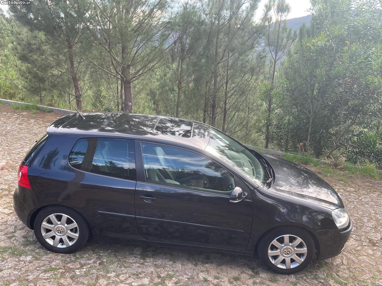 VW Golf BlueMotion 1.9 TDI   3 Portas — photo 4