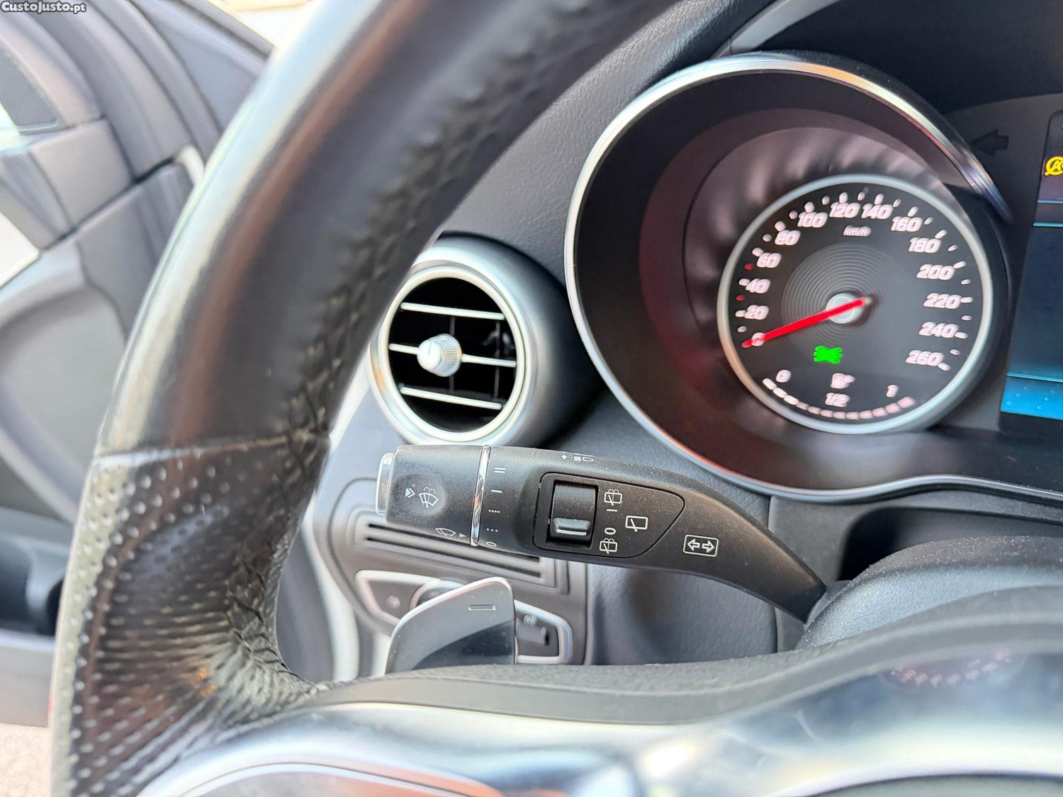 Mercedes-Benz GLC 220 d — fotografia 9
