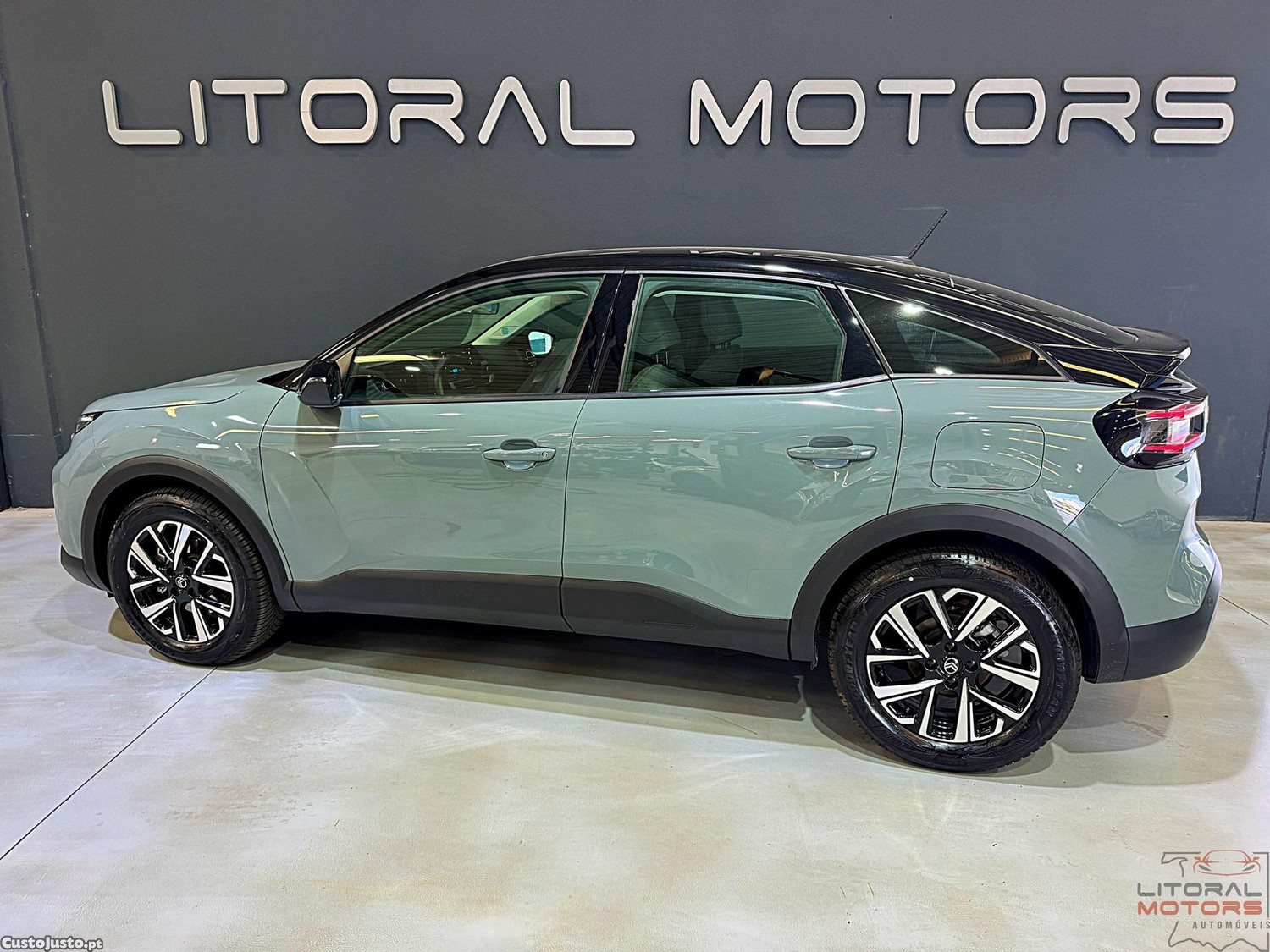 Citroën C4 1.2 Hybrid Plus e-DSC6 — fotografia 19